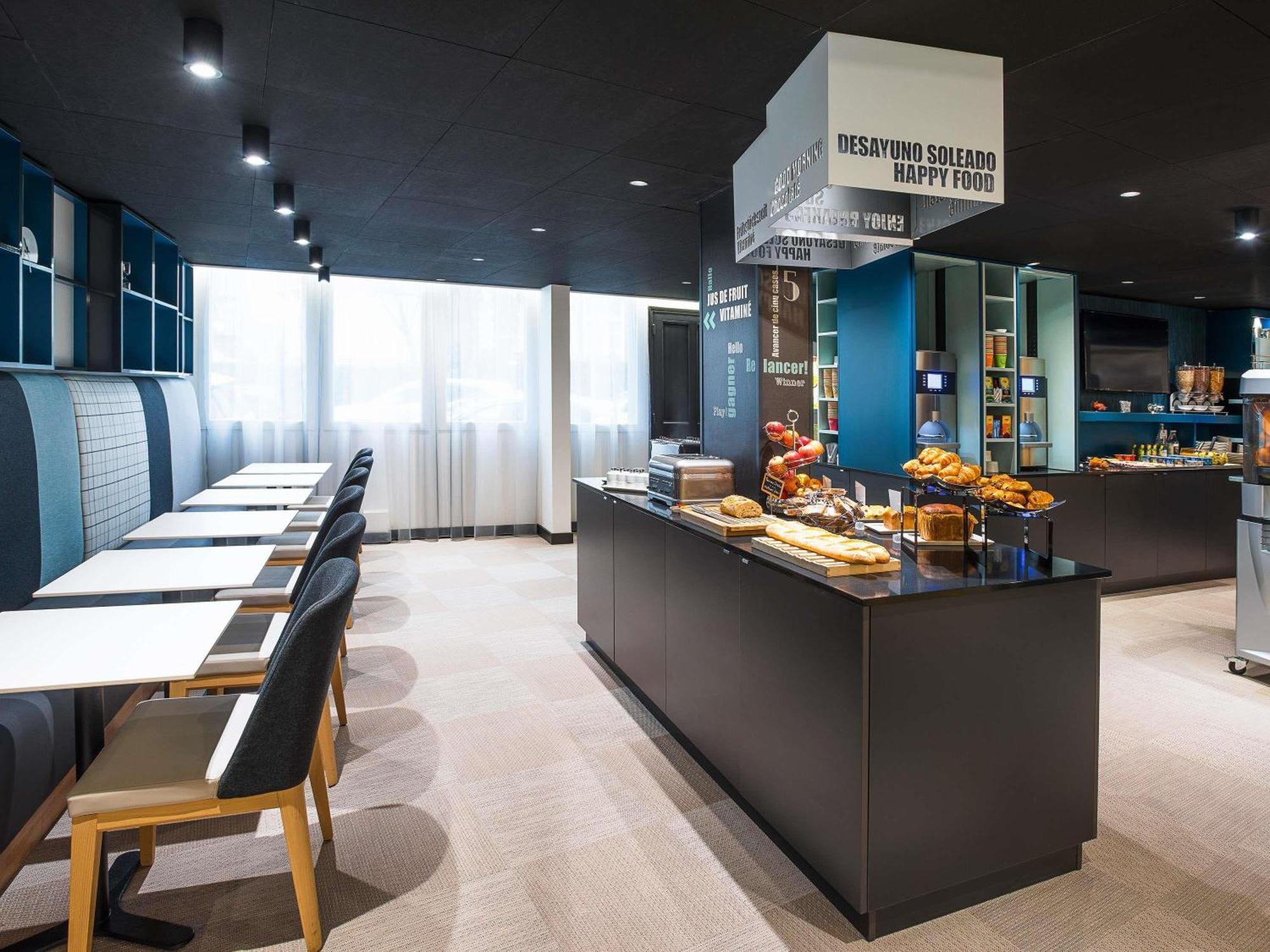 Ibis Styles Centre Hotel